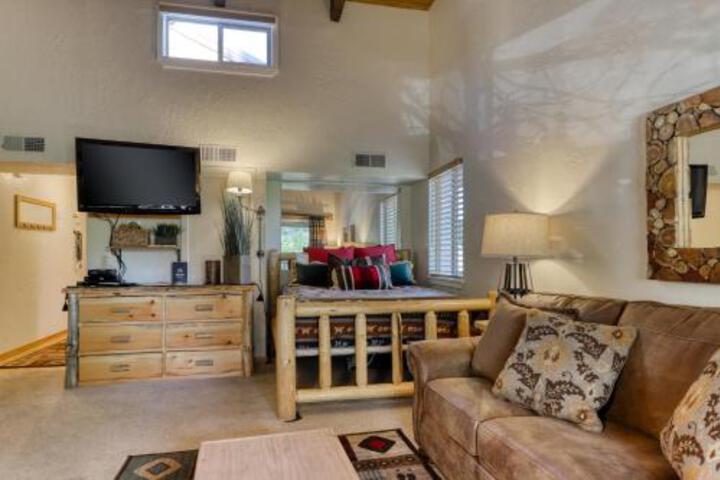 14 Kittyhawk - thumb 1