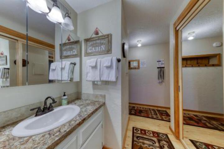 14 Kittyhawk - thumb 4