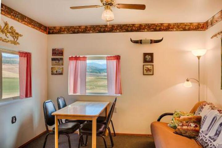 Wrangler Cabin - thumb 2