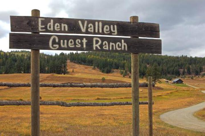 Wrangler Cabin - thumb 6