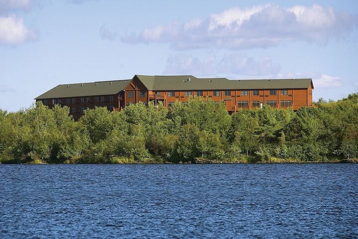 Grand Ely Lodge Resort & Conference Center - thumb 1