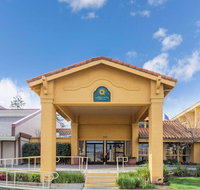 La Quinta Inn  Suites by Wyndham Redding - Accommodation Alabama