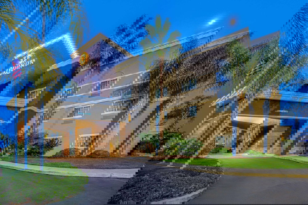 La Quinta Inn & Suites By Wyndham Modesto Salida - thumb 2