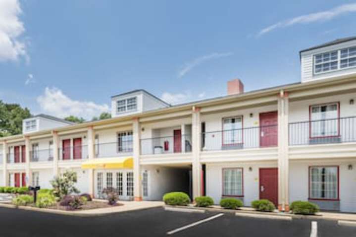 Super 8 By Wyndham Alexander City - thumb 0