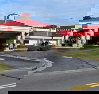 Ramada by Wyndham Savannah Gateway - Accommodation Alabama