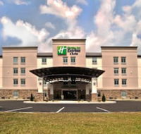 Holiday Inn Express  Suites Evansville North an IHG Hotel - Accommodation Alabama