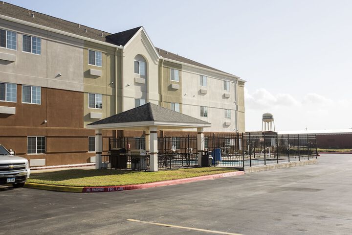 Candlewood Suites Port Arthur/Nederland, An IHG Hotel - thumb 1