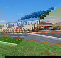 Clarion Pointe Corydon - Accommodation Alabama