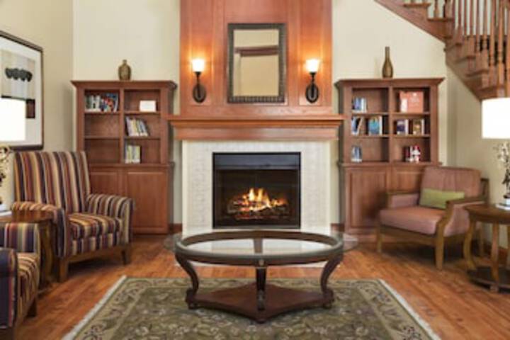 Country Inn & Suites By Radisson, Dothan, AL