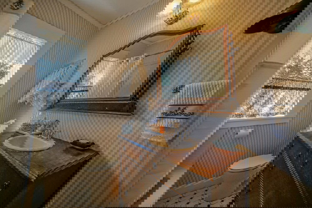 Pinehill Inn - thumb 4