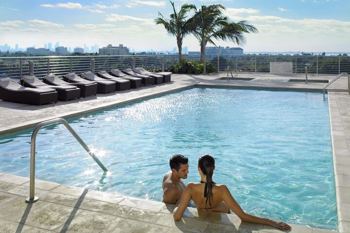 Grand Beach Hotel - thumb 6