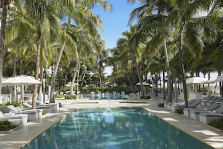 Grand Beach Hotel - thumb 0