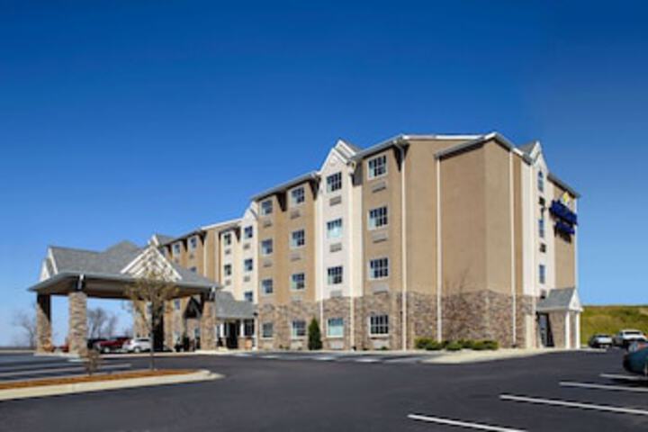 Microtel Inn & Suites By Wyndham Wheeling At Highlands - thumb 0