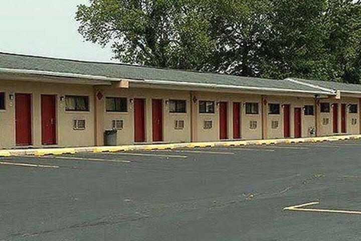 Clover Motel Maple Shade - thumb 4