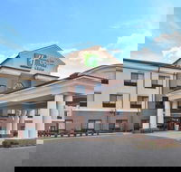 Holiday Inn Express  Suites Wheeling an IHG Hotel - Accommodation Alabama