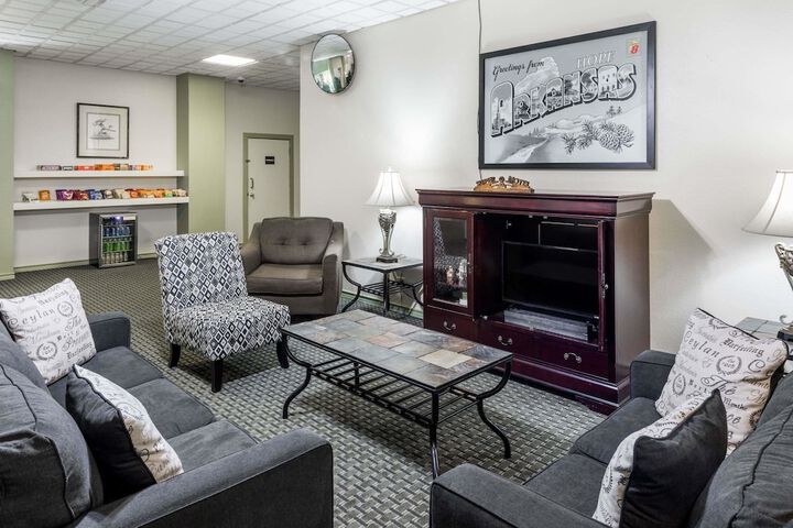 Super 8 By Wyndham Hope - thumb 4