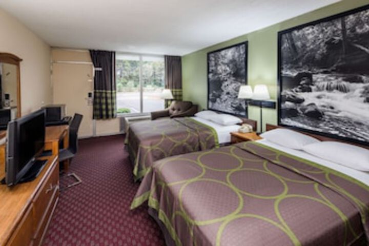 Super 8 By Wyndham Hope - thumb 0