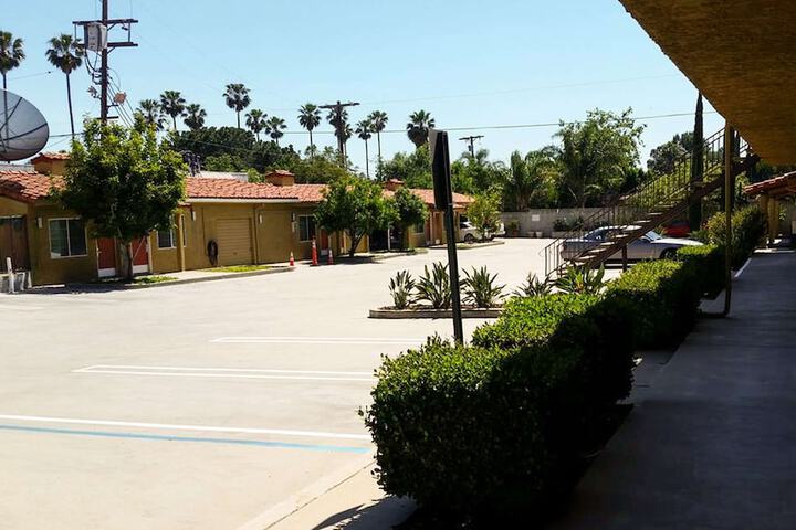 Economy Inn Motel Sylmar - thumb 3