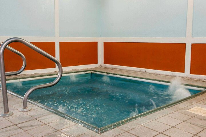 Comfort Inn Richmond I-70 - thumb 2