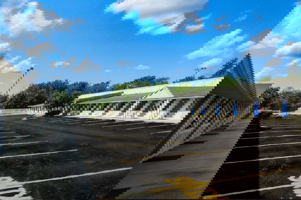 Rodeway Inn - thumb 0