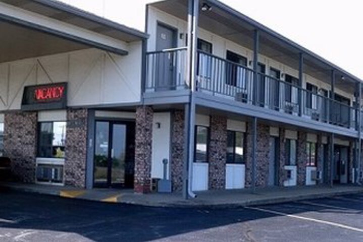 Aurora Inn - thumb 3