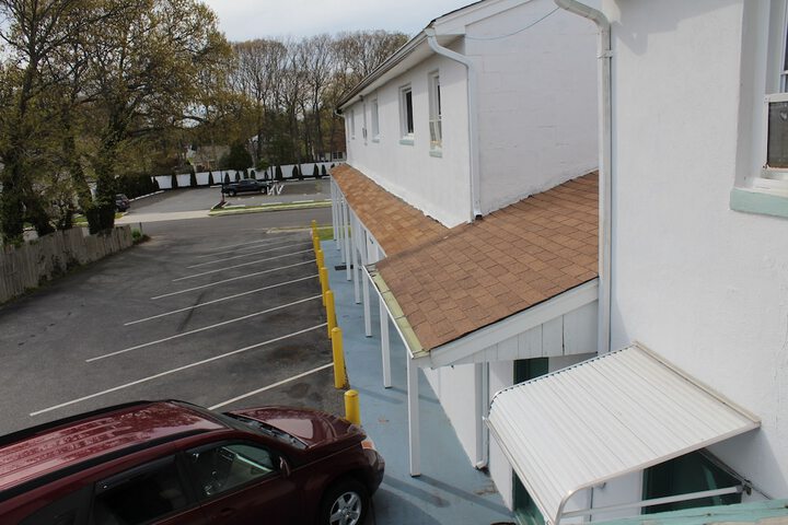 Budget Inn Motel Suites - thumb 3