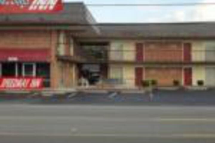 Speedway Inn - thumb 0