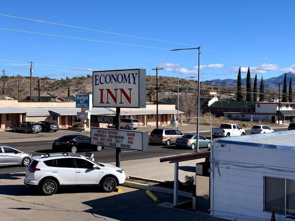 Economy Inn - thumb 1