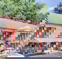 Days Inn by Wyndham Downtown Aiken - Accommodation Alabama