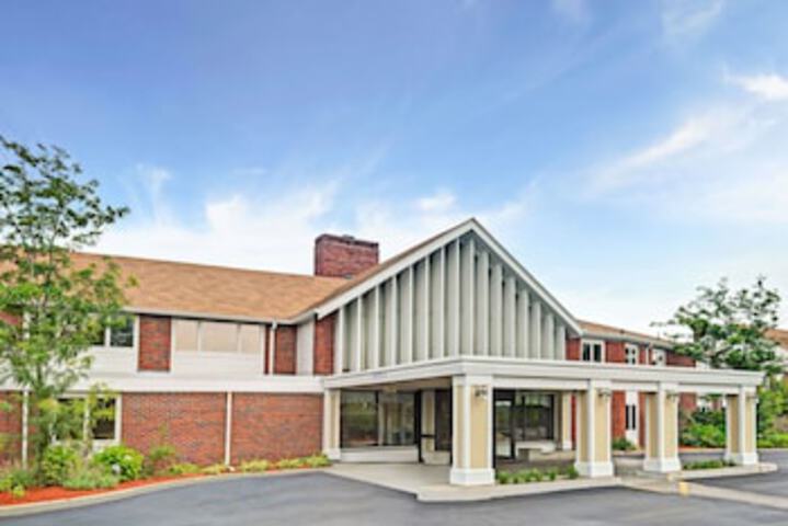 Ramada By Wyndham Seekonk Providence Area - thumb 0