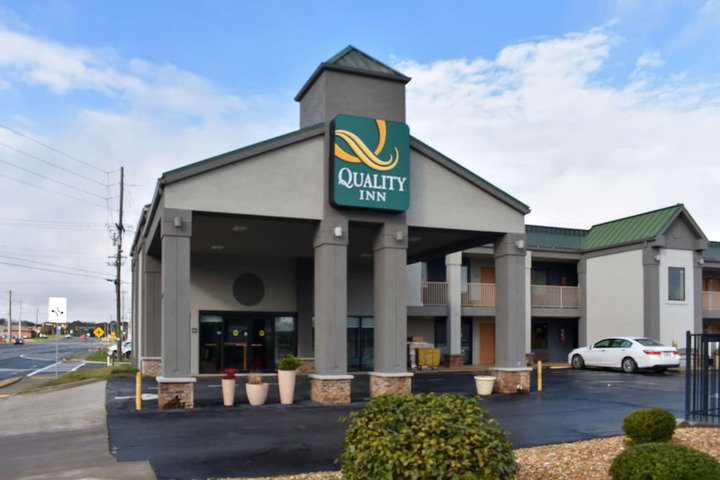 Quality Inn Calhoun North I-75 - thumb 1