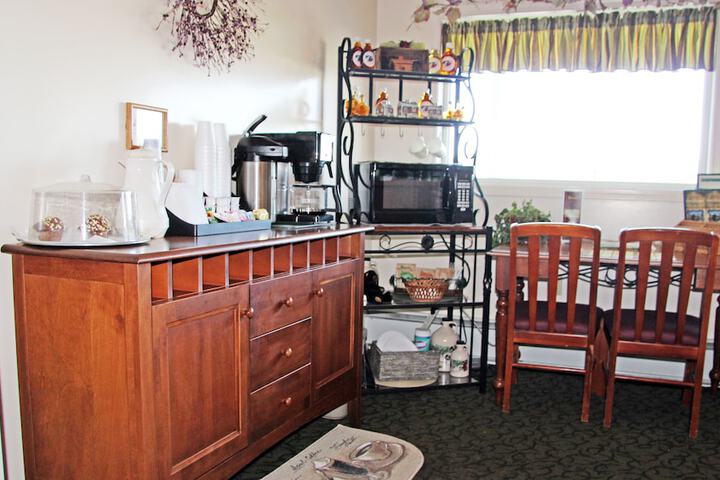 Potsdam Inn - thumb 6