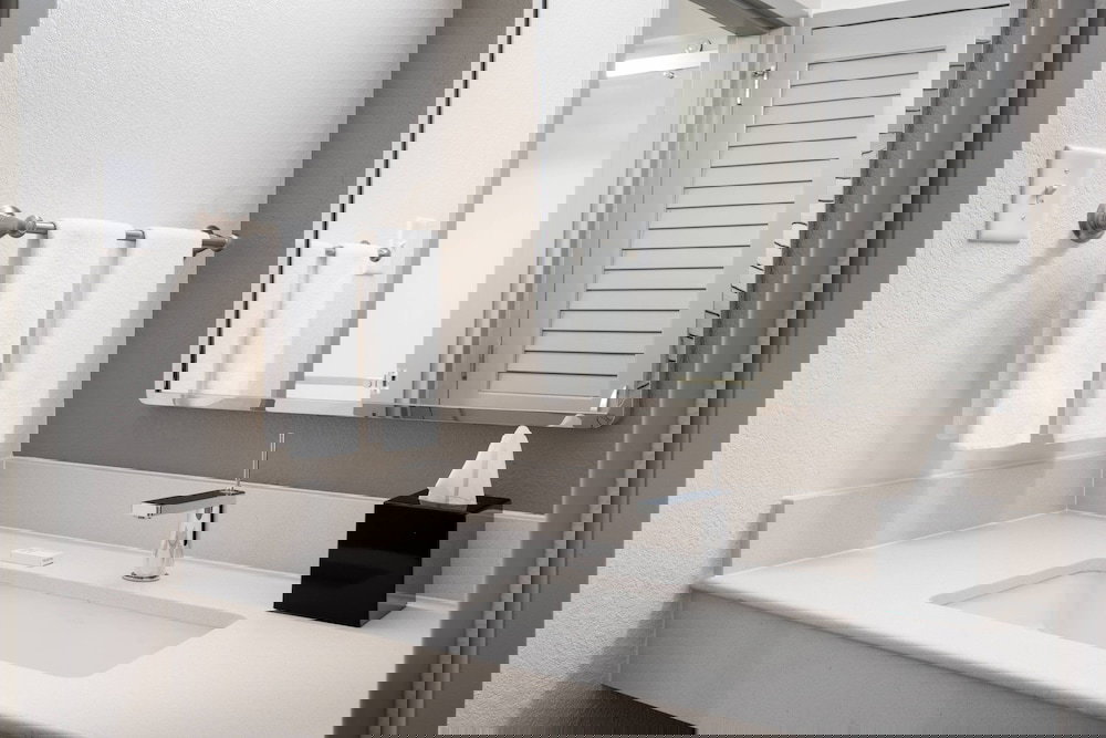 Courtyard By Marriott Tampa Westshore/Airport - thumb 4