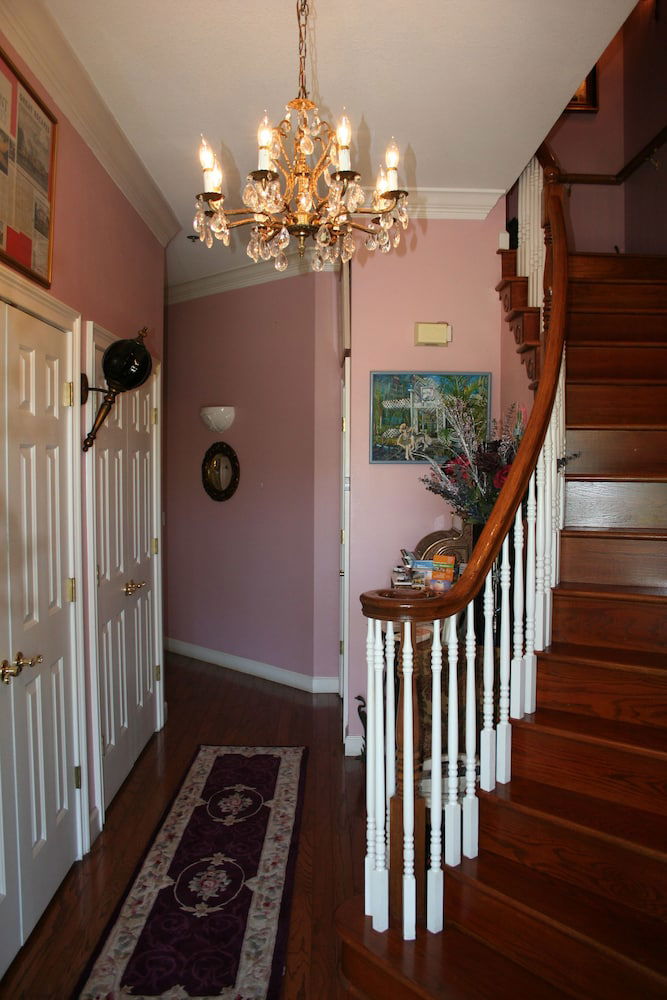 Heron Cay Lakeview Bed & Breakfast Inn - thumb 0