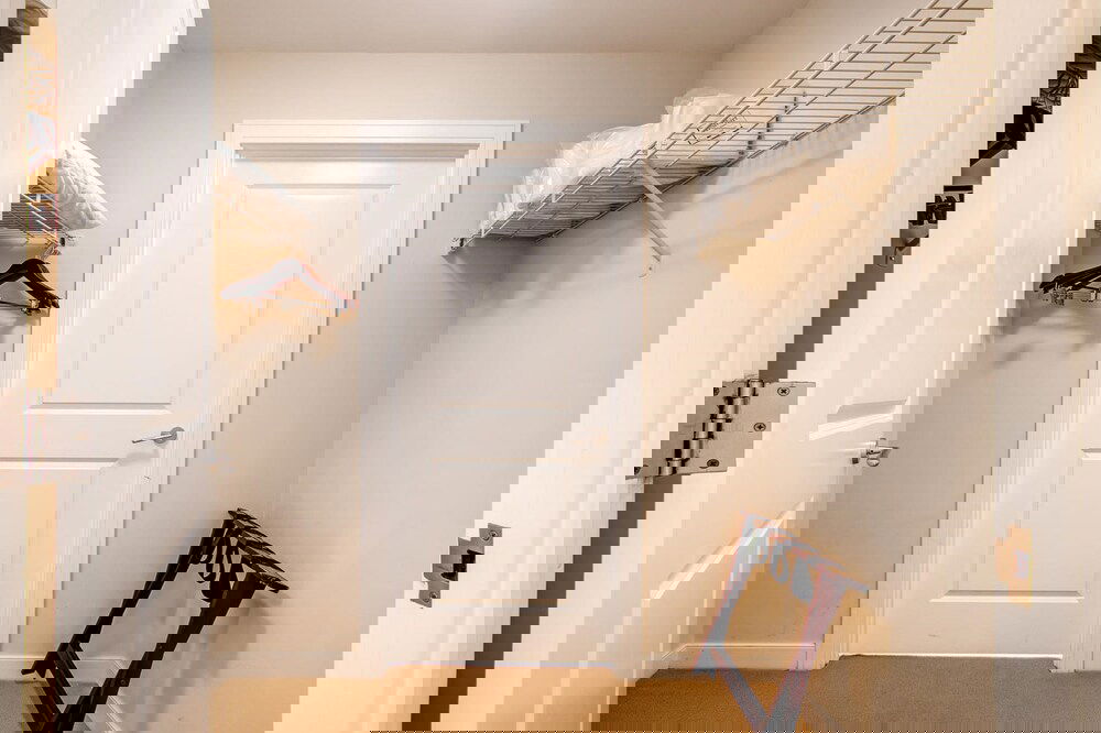 Global Luxury Suites At N. Civic Drive - thumb 2