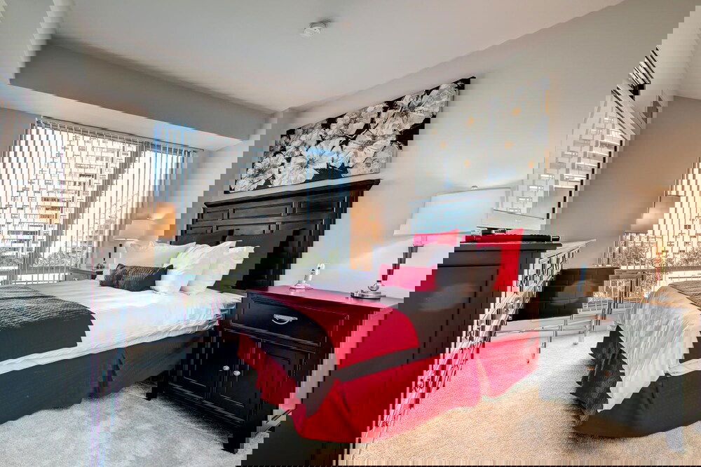 Global Luxury Suites At N. Civic Drive - thumb 3