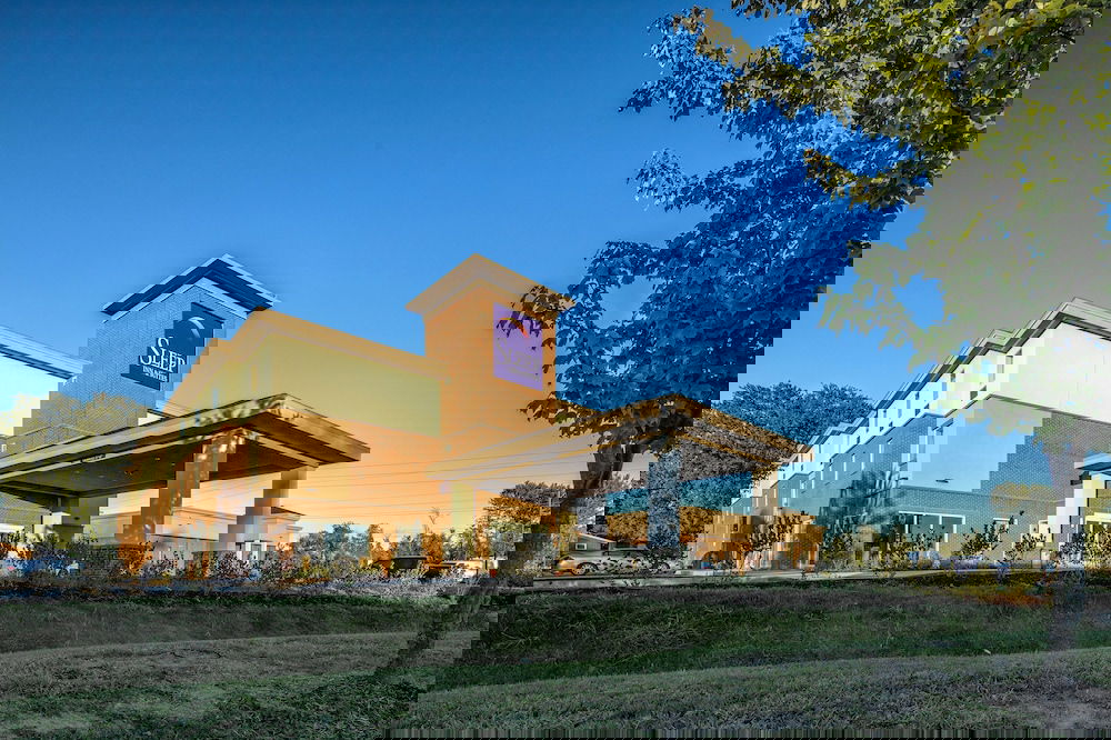 Sleep Inn & Suites Airport - thumb 0