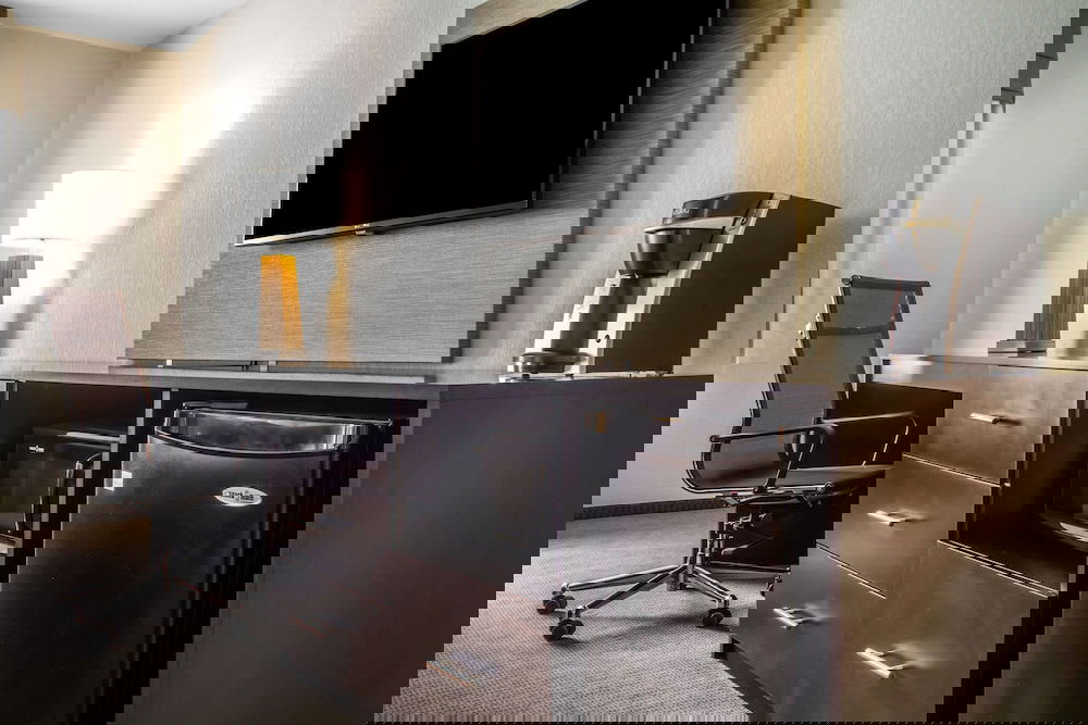 Sleep Inn & Suites Airport - thumb 6