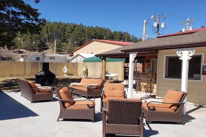 Harney Peak Inn - thumb 5