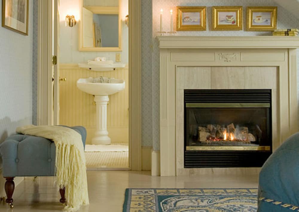 Berry Manor Inn - thumb 6