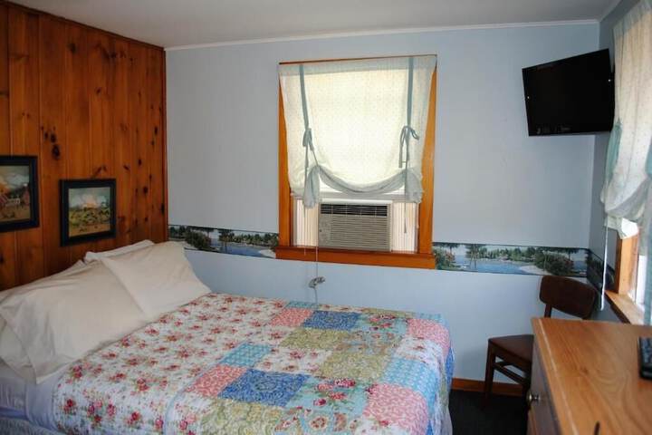 Rock Ledge Motel - thumb 7