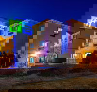 Holiday Inn Express  Suites Alamosa an IHG Hotel - Accommodation Alabama