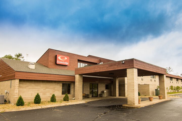 Econo Lodge - thumb 3