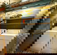 Treehouse by the Stream - Accommodation Alabama