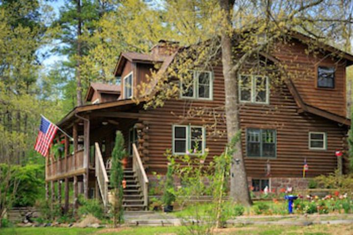 Tiffanys Bed & Breakfast - thumb 0