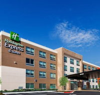 Holiday Inn Express  Suites Chanute an IHG Hotel - Accommodation Alabama