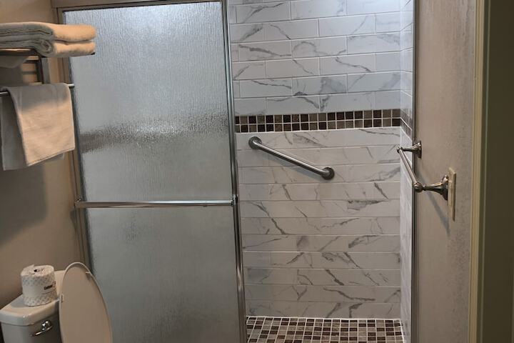 Econo Lodge - thumb 6