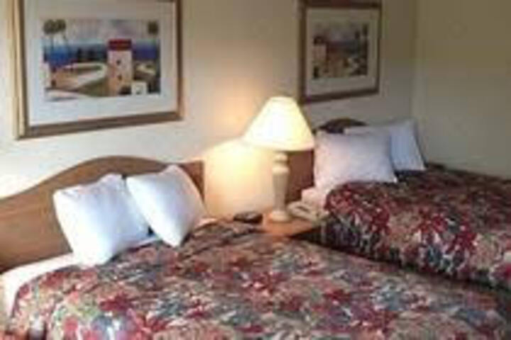 Astoria Hotel Suites Orange Park - thumb 7