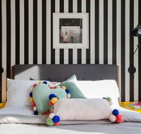 Studio Apartment in Brookline - Accommodation Alabama