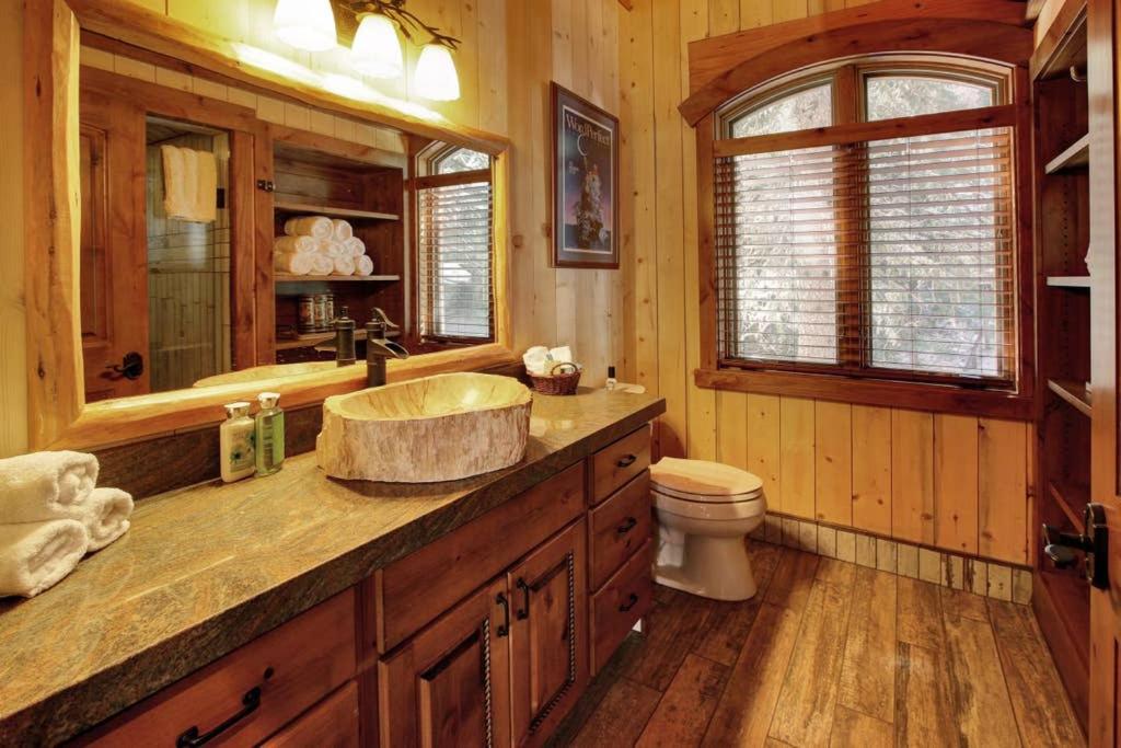 Carriage House Above The Stream - thumb 2